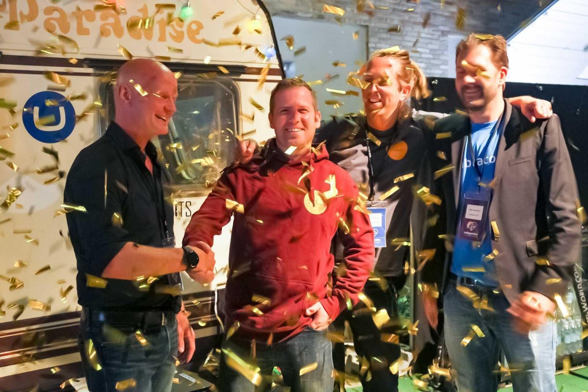 digiwonderlab's tweet photo. The gold cannon of confetti went off at #Codegarden to officially welcome us as an @umbraco Gold Partner! 🎉
We're pure gold inside and out now — creating tech for good.
#PureGold #SoftwareInnovation #Charity #TechForGood #TBESW #TechSW #TechBath #TechWiltshire #CG22 https://t.co/w4A77OOhqq