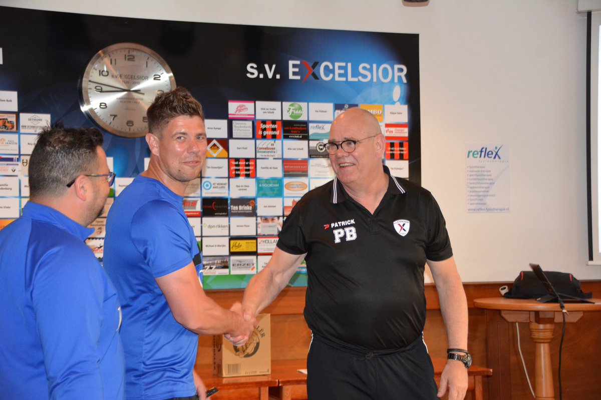 PBarten's tweet image. Knvb Hoofdopleidingen met succes afgerond.