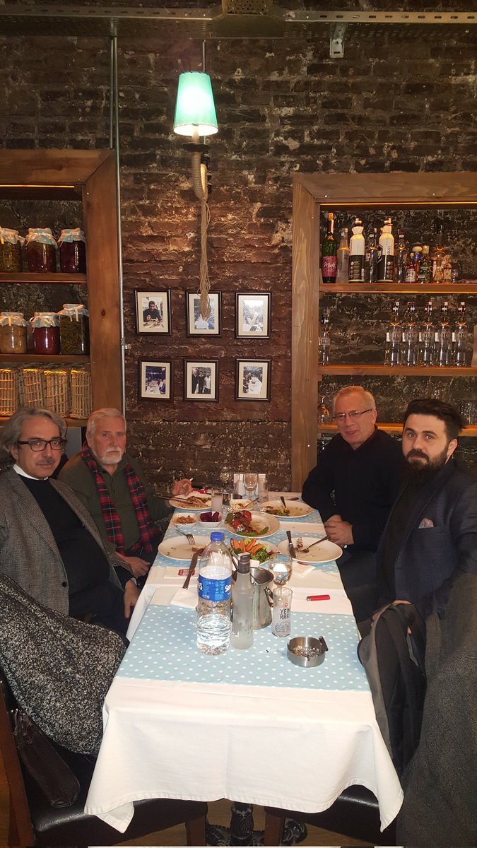 Değerli büyüğümüz, kıymetli üstadımız YMM Sayın Ümit Saraçoğlu'nu kaybetmiş olmanın derin üzüntüsünü yaşamaktayım. Kendisine Allah'tan rahmet, ailesine, yakınlarına ve sevenlerine başsağlığı dilerim.