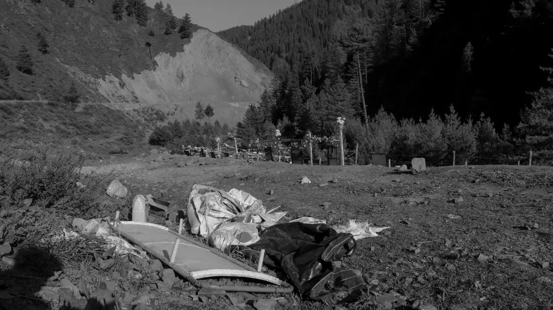 Tens of militants are buried away from their homes, on way to Bangus Valley at Reshawari area of North Kashmir's Handwara. The policy about not handing over dead bodies to their kins was taken by authorities when Covid-19 pandemic engulfed the valley.
Photos by <a href="/imohammadyounis/">Mohammad Younis</a>