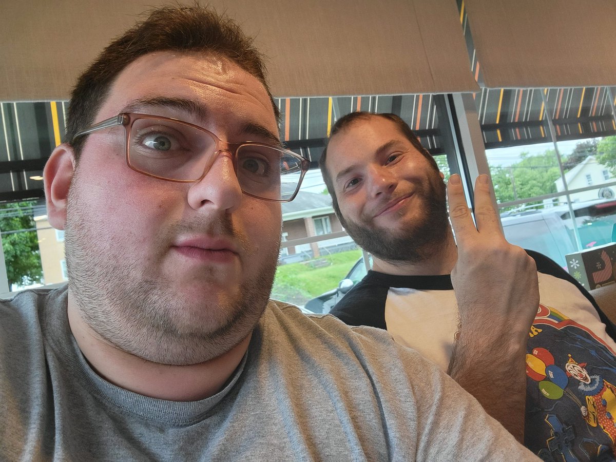 AlphaJordan27's tweet image. Having fun with @Flipside_Flow and friends!