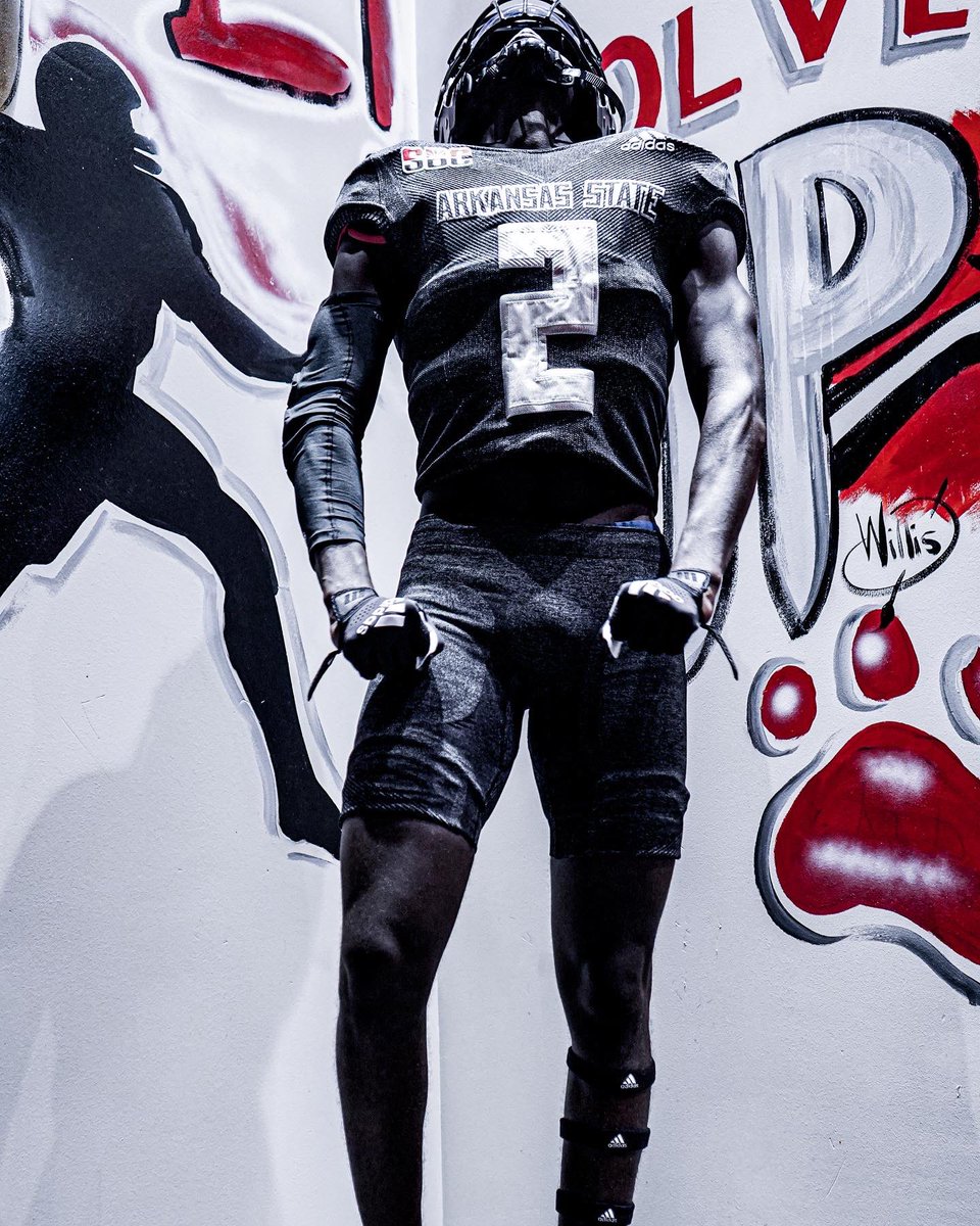 Had a great time at Arkansas State 🤘🏾
                    Wolves up🔴