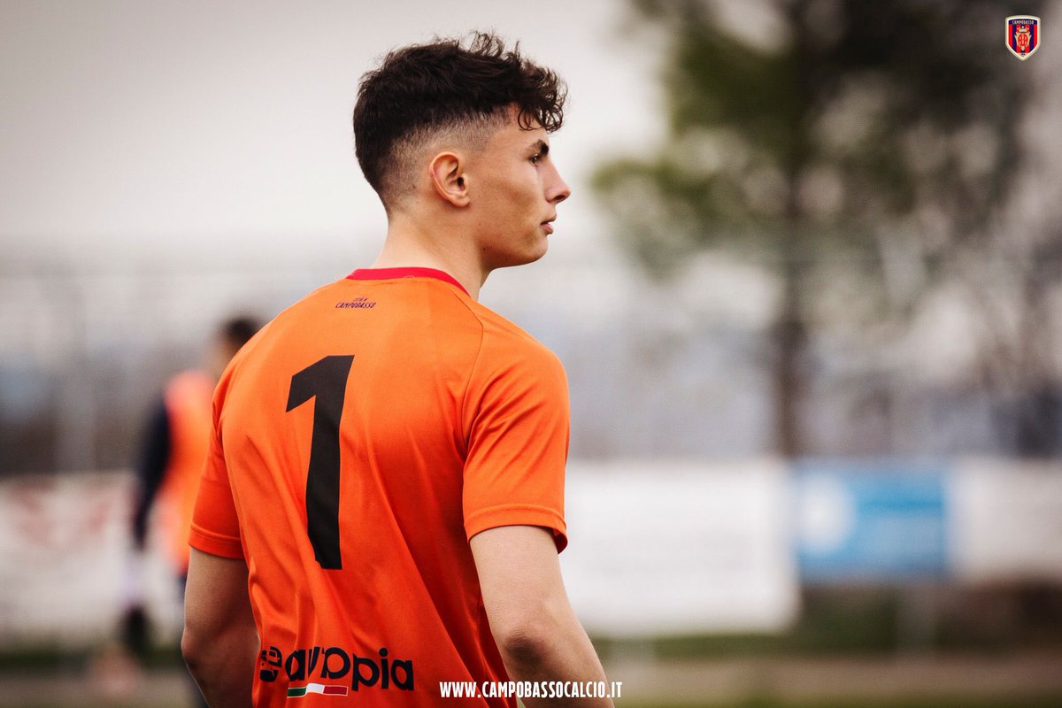 🔴🔵 TANTI AUGURI RACCI
Buon compleanno al portiere rossoblù Matteo Raccichini!

#campobasso #seriec #forzalupi