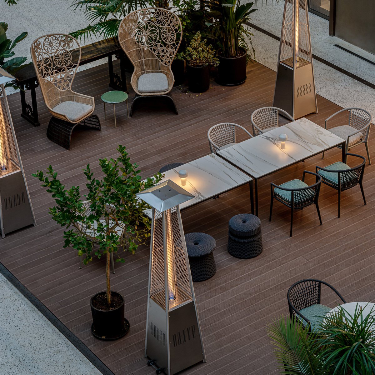 BeB_Italia's tweet photo. B&amp;B Italia announces the opening of the new flagship store in Shenzhen, China.

In collaboration with partner Domus Tiandi, the Shenzhen showroom is the second B&amp;B Italia flagship store in China and it is the very first one to be conceived by Lissoni &amp; Partners. https://t.co/aZ1Qr5uOZr