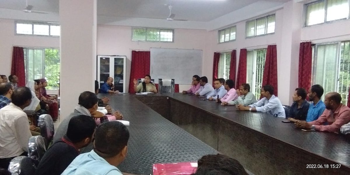 dccachar's tweet photo. An urgent meeting was called today in the conference hall of the Circle office Katigorah with all the incharge of the relief camps. Instructions were provided regarding better facilitation of the inmates and distribution of GR and stock register etc. https://t.co/ugdBoy6YaU