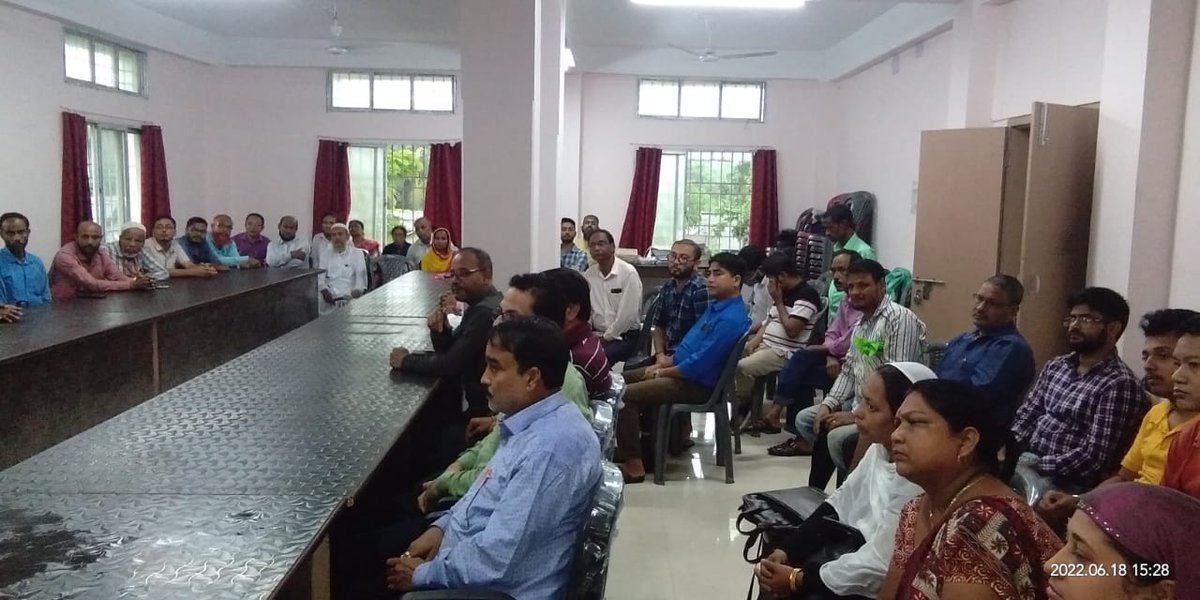 dccachar's tweet photo. An urgent meeting was called today in the conference hall of the Circle office Katigorah with all the incharge of the relief camps. Instructions were provided regarding better facilitation of the inmates and distribution of GR and stock register etc. https://t.co/ugdBoy6YaU