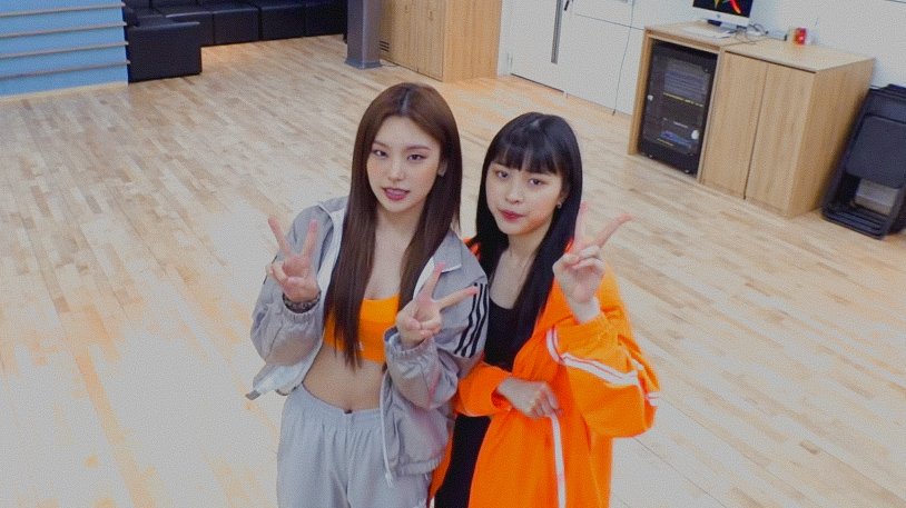 itzy_shots's tweet image. cuties