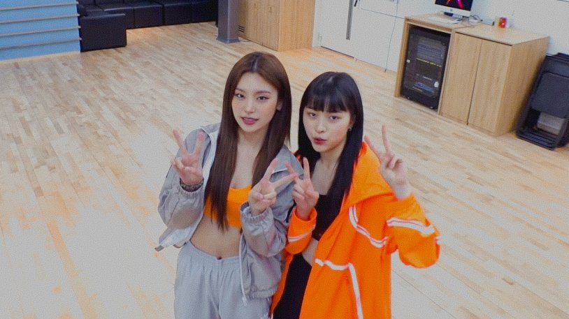 itzy_shots's tweet image. cuties