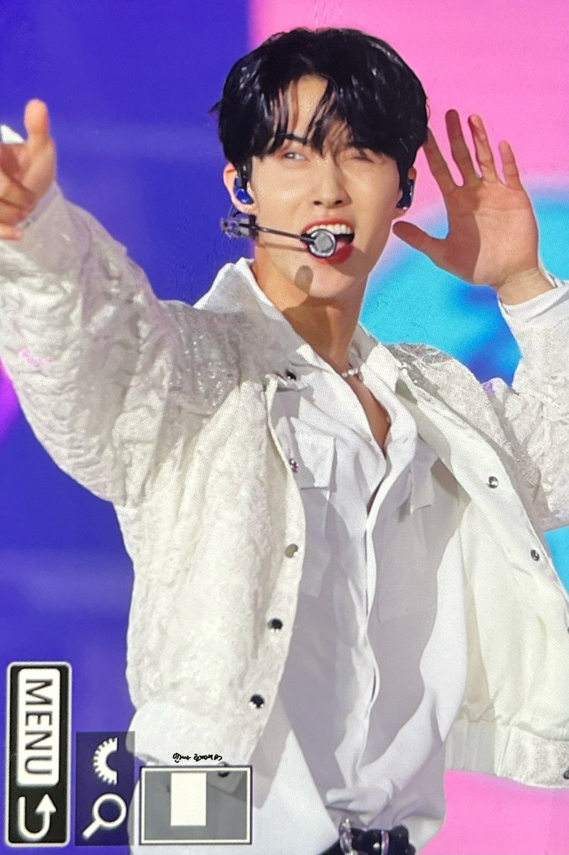 220618

#여원 #여창구 #YEOONE  #ヨウォン
#펜타곤    #PENTAGON    #ペンタゴン
<a href="/CUBE_PTG/">PENTAGON·펜타곤</a>