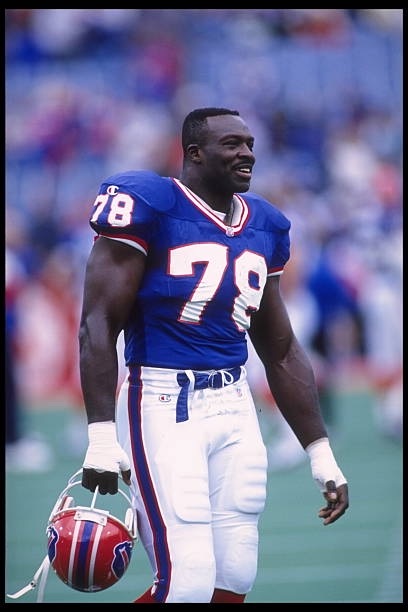 Happy Birthday to Bills Legend
Bruce Smith! | | 