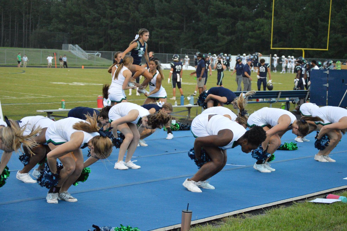 LRHS Cheer and Stunt tweet media