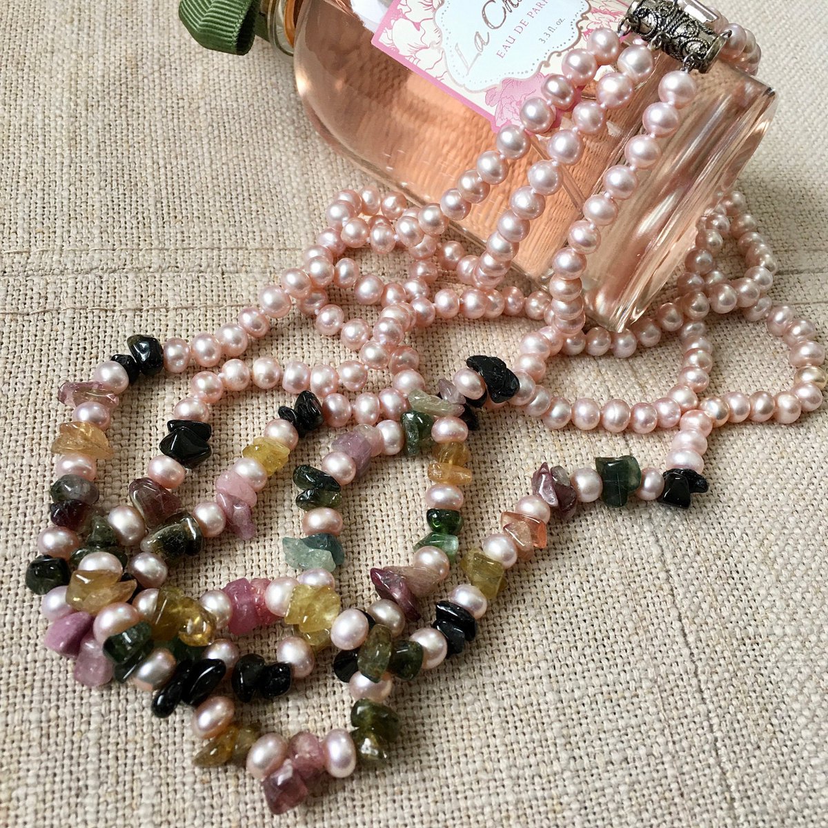 jarmgirl's tweet photo. Really love this, from the Etsy shop BrocanteAttic. https://t.co/jQPXqBzvja #etsy #pastelpinkpearls #pinkpearlnecklace #pearltourmaline #tourmalinenecklace #vintagepearls #multistrandpearls #beadednecklace #collarnecklace #luxuriousnecklace https://t.co/2wPgfmei5r