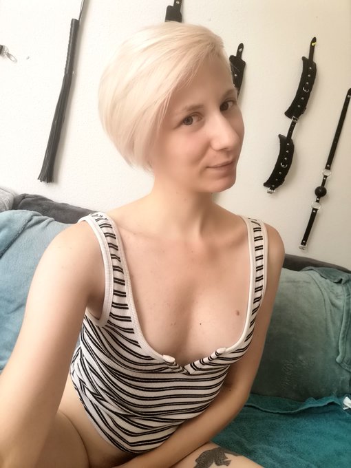 Petit live d&eacute;tente en gros plan, venez supporter la canicule avec moi! https://t.co/0LaoEl0wHp https://t<a href="/tag/xhamster"class="tags"><span>#xhamster</span></a>