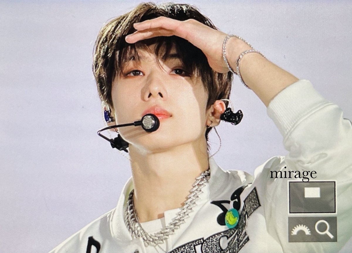 mirage0205's tweet image. 220618 #지성 얼굴미텼다