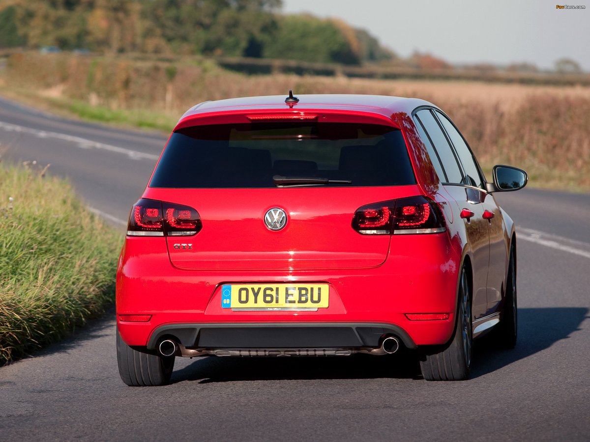 ProffessorJayy's tweet photo. Said it once, will say it again, this is the best looking Golf GTI VW of all time. https://t.co/pEFSJQyuqH