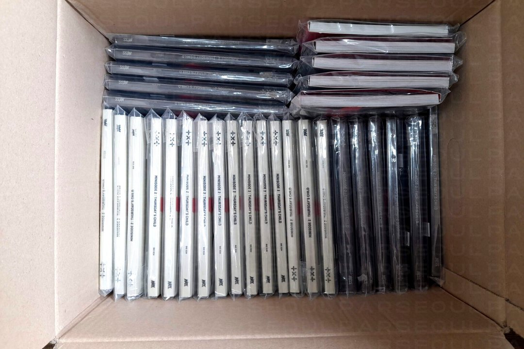 parseoul_shop's tweet photo. WTS LFB PH GO Album | Arrived at PH Cust0ms 📍

TXT Minisode 2: Thursday's Child
⭕️Sealed Php330
Mess, End, Hate versions
First Press album only

⭕️Unsealed Php125
All versions avail
Complete inclusions with member postcard
No photocards only

Order Here: https://t.co/OVnSCjNuKQ https://t.co/MWzqZJ64gK