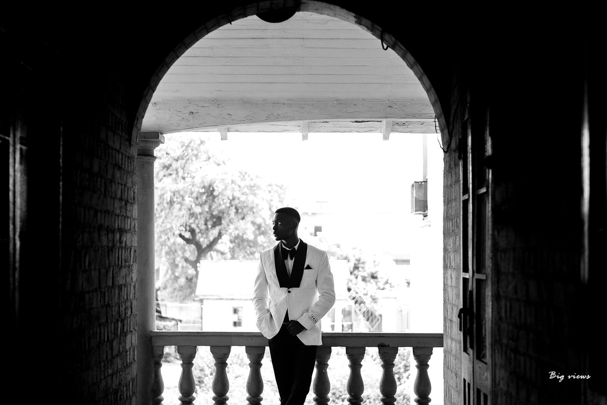 mak_jonsn's tweet photo. The more suits you own, the more  you'd realize the best besuited look a man can achieve comes from a harmony of three details. The fabric the construction and the fittings 

#Tailors #tailor #tailoring #suit #fashionsuit #suiting #suitstyle #peruzzi #quavo #asake #chrisbrown https://t.co/QmxDDetwBP