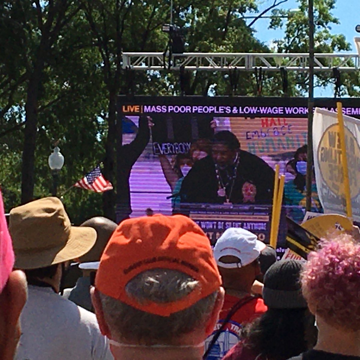 God bless you, Reverend Barber, and all fighting to eradicate racial and economic injustice  #Poor People’s March #dbqpbvms <a href="/CoalitionHN/">Coalition on Human Needs</a> #sisters of mercy