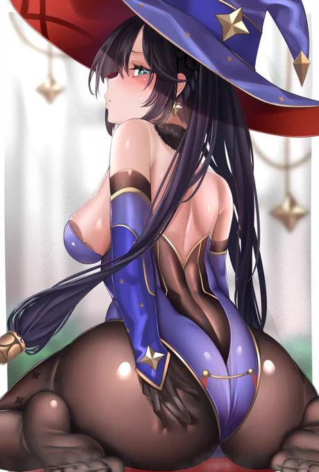 #2022年自分が選ぶ今年上半期の4枚
おっぱいと尻・・・ 
