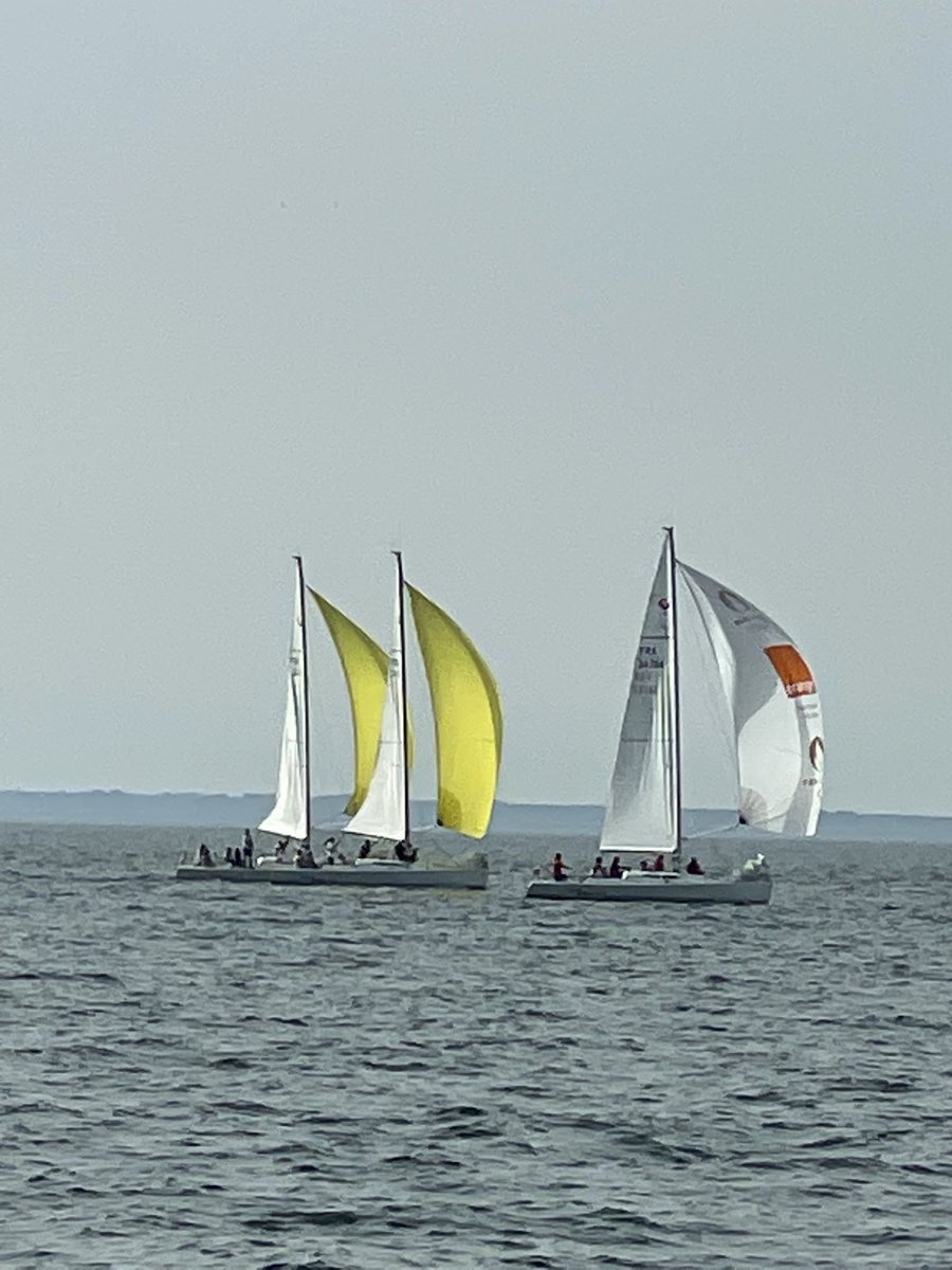pldeguillebon's tweet photo. Très fier d’arborer le spi du partenariat @Orange @Paris2024 à l occasion de l’#ArmorCup2022 cc @Cheydema @fabiennedulac @BeaMandine @gsirvenvienot @ArmorCup https://t.co/glNlsxptyI
