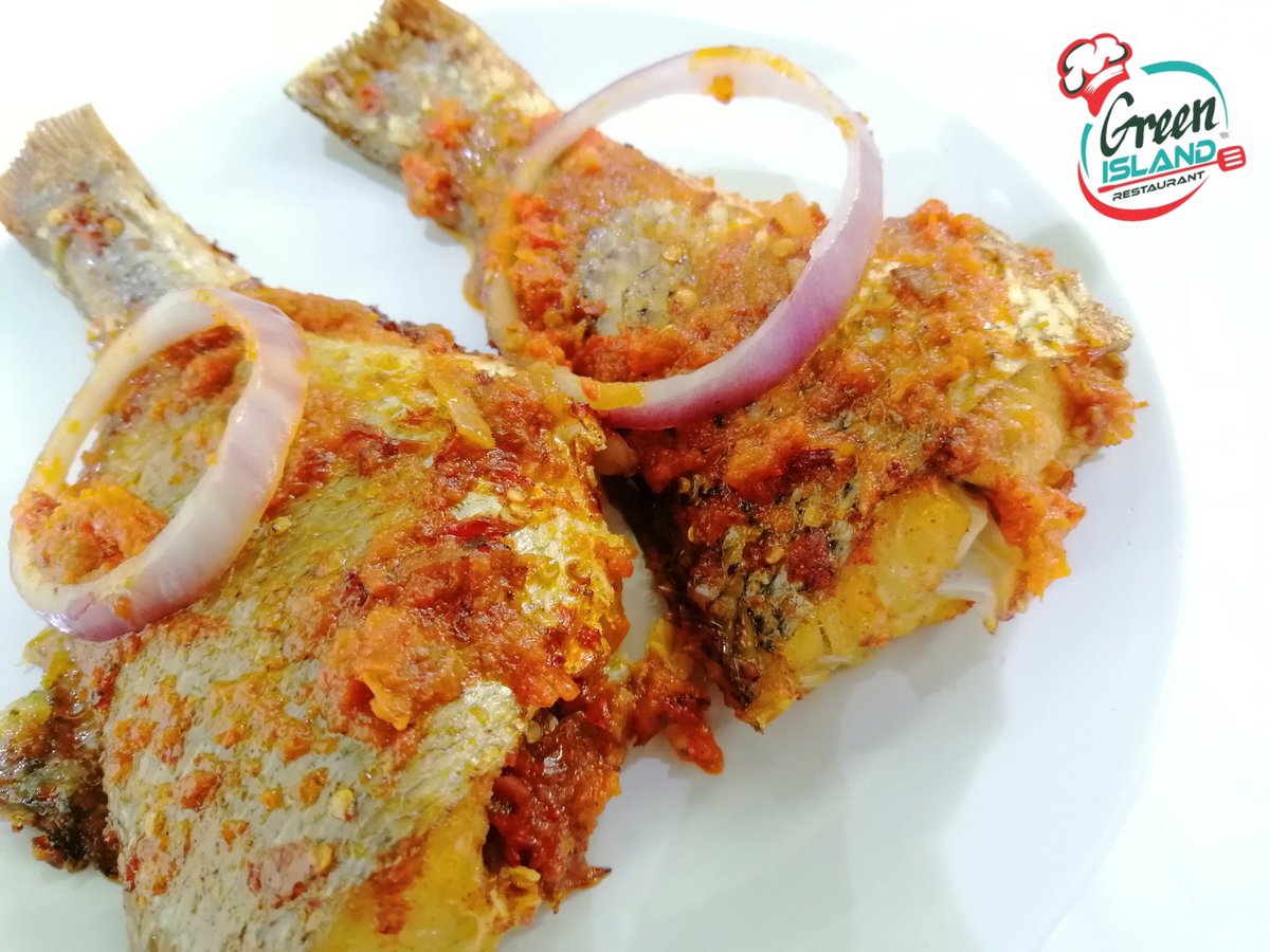 greenislandng's tweet photo. Add some magic to your dinner with some croaker fish😋

Always open to order!
Call📞: 08130533637, 09078074976 or
WhatsApp📱: 07055442543 https://t.co/qRuzYEED5l