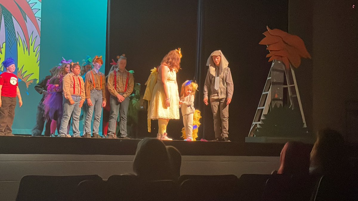 Such a great night last night watching the girls in Seussical! Looking forward@to another performance tonight! Great job HCHS Drama!