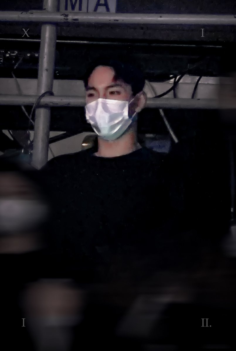 🤎 #HBDtoSHOWNU 🤎
220430 팬콘 | #셔누 

무대위 멤버들이랑 사귀고 셔누씨랑 바람피는 짤(모든멤 다 사랑하는 뜻😉)

————————————
#우리의여름엔_언제나_셔누가있어
#몬스타엑스 #MONSTAX 
#MONSTA_X #SHOWNU