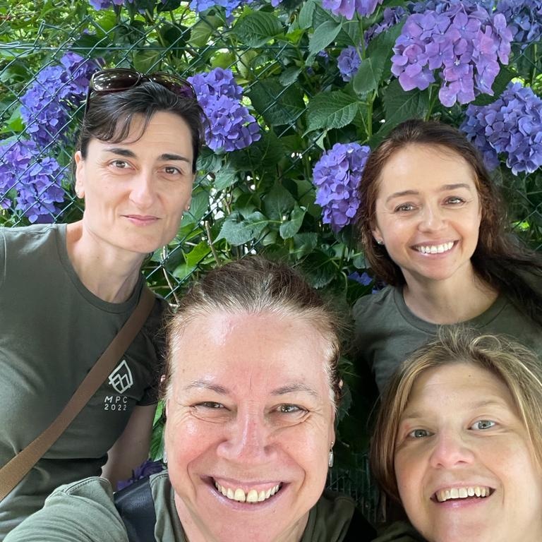 gelesab's tweet photo. #peakermeeting in Galicia, Spain
Great time, great friends, big smiles.
@ESSpeakPeakers @MyPeakChallenge @SamHeughan @RealAlexNorouzi @CoachValbo @jordana_brown @ehill76 @fitmooney https://t.co/CCcbLYWhEC
