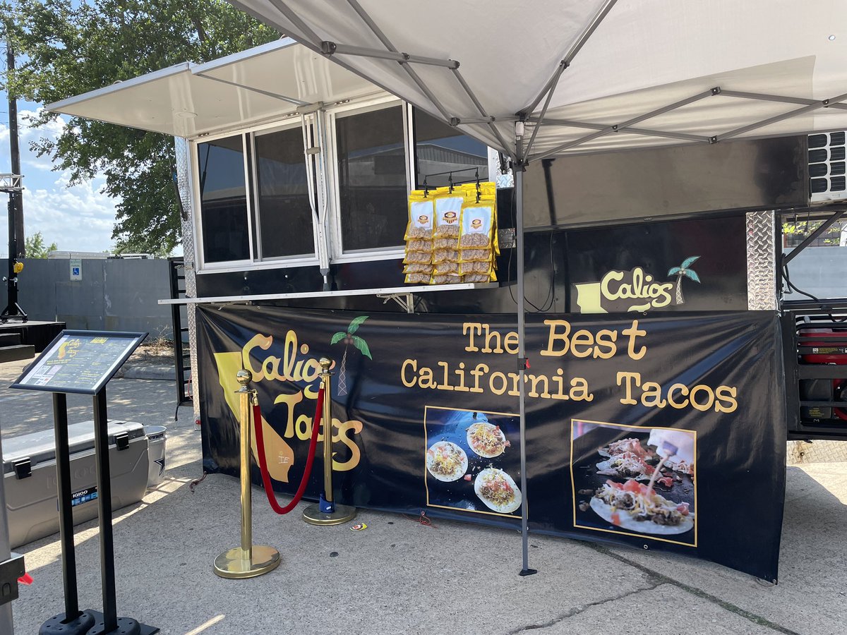 ShySpeaks's tweet photo. #BECIVILIZED #CIVILIZEDFEST come hungry, we’ve got some good food https://t.co/TeUzl1BXV2
