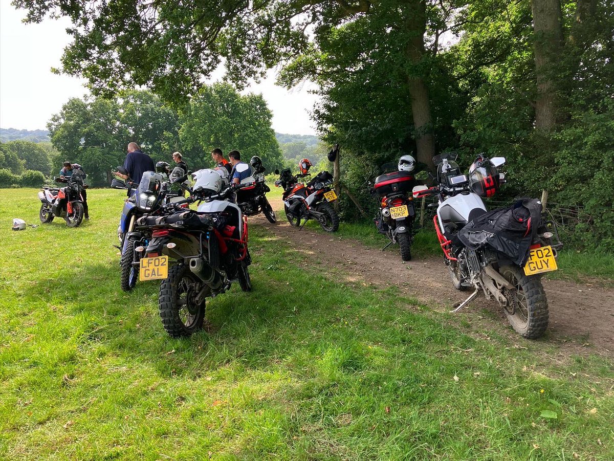 Life2On's tweet image. Great morning at @FreestyleBikes first Adventure Natter and Ride. Chance to take your time and hone skills without the need to get anywhere. Just round and round the trail. And - Isi didn’t fall off!! Haha.                                                     #yamahat7 #life2