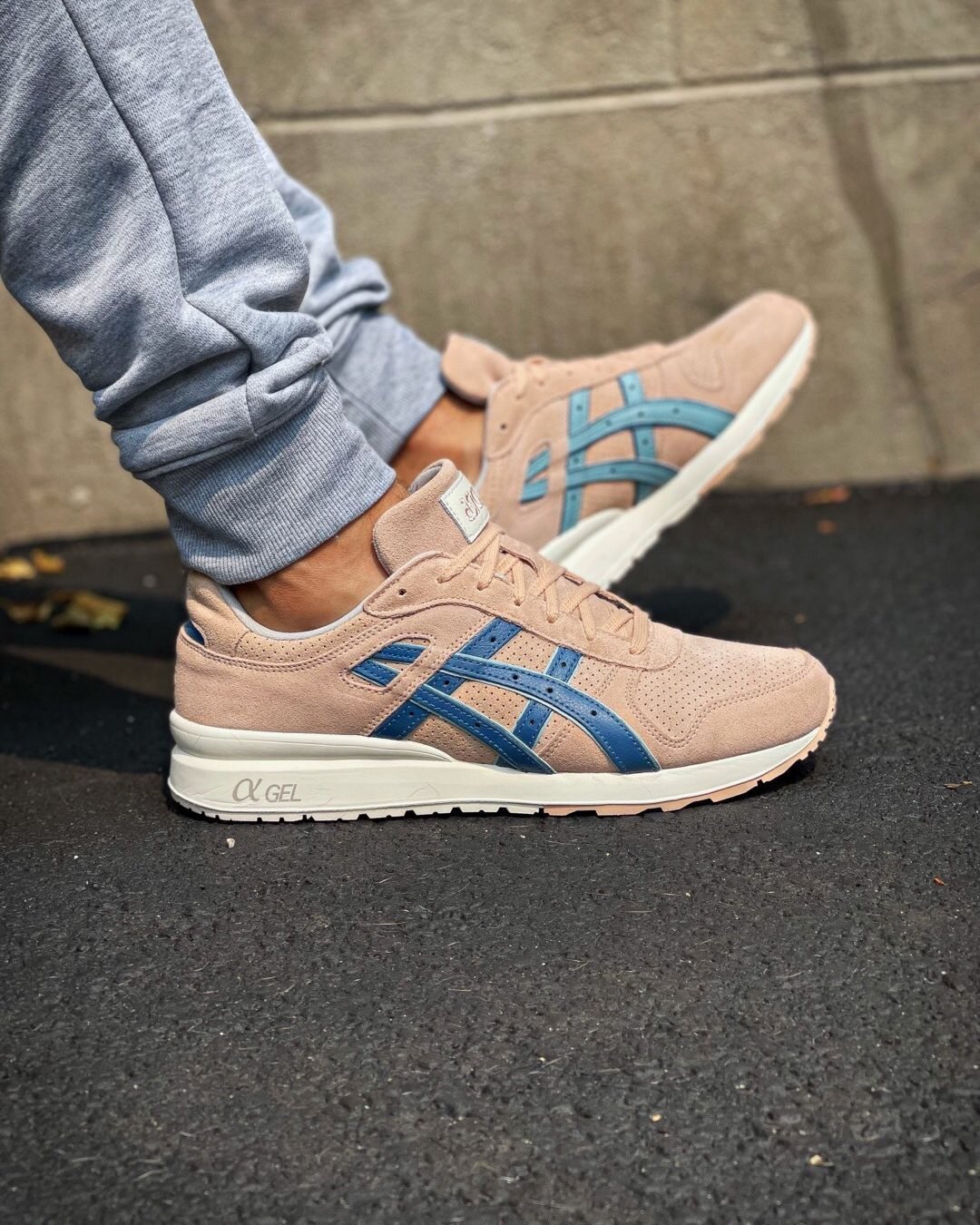 SNKR_TWITR on Twitter: