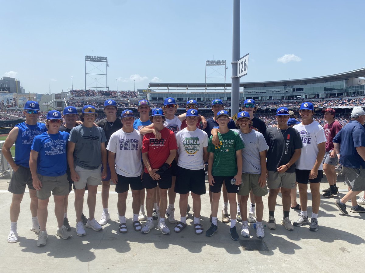 LegionGi's tweet image. 5 Points Bank made it back to the College World Series again this year! Thank you to 5 Points Bank, Anderson of Grand Island, and Jama Obermiller for helping us make this happen. We greatly appreciate it!