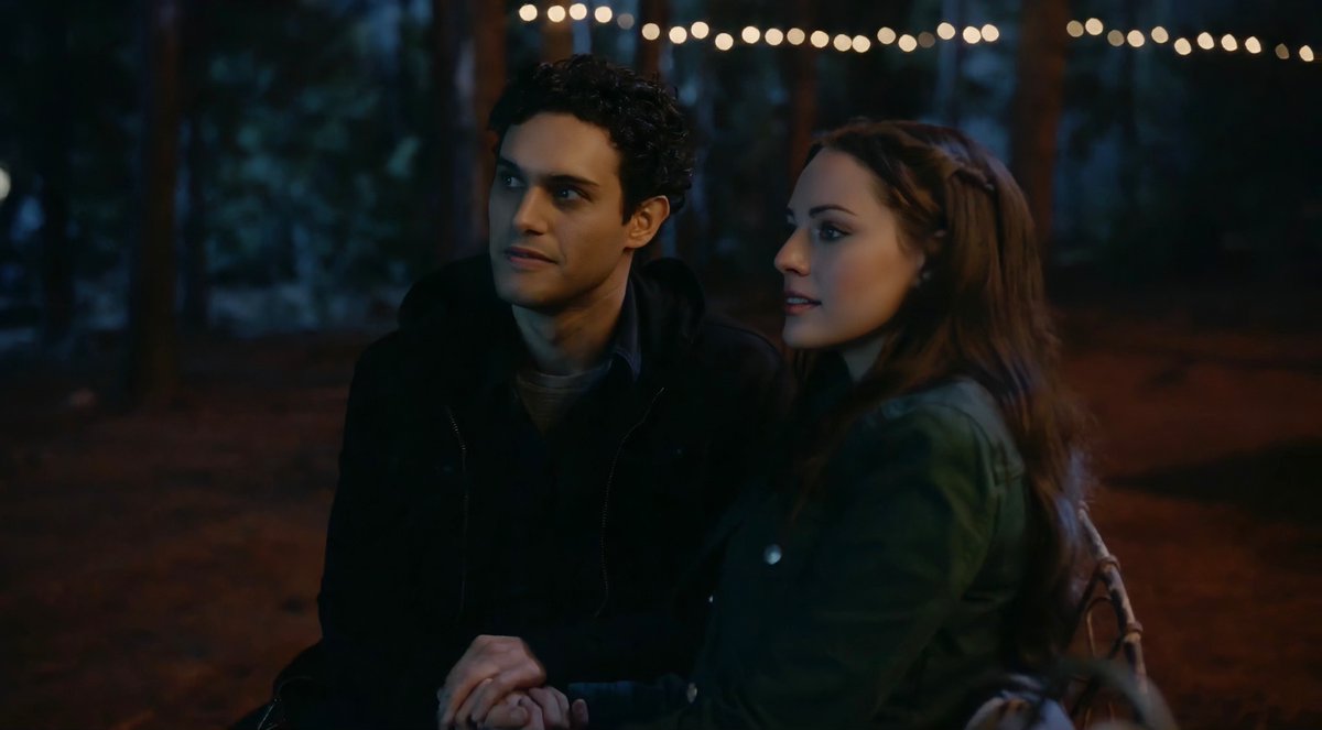 archivedhandon's tweet photo. "so if all i ever have is the memory of the way he loved me, then i will survive this" #handon #legacies https://t.co/sjWlj6CGa5