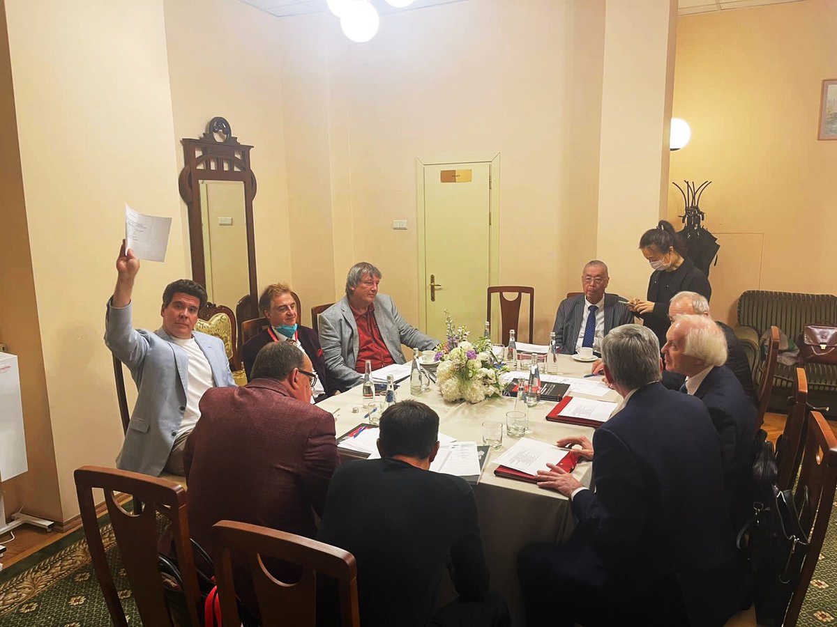 По решению жюри во II тур Международного конкурса им. С.Рахманинова прошли:
Станислав Корчагин
Константин Хачикян
Арсений Тарасевич-Николаев
Боао Чжан
Иван Бессонов
Эстефан Вергара Яцекив
Илья Папоян
Ева Геворгян
Филипп Лынов
Дмитрий Син
Филипп Руденко
Сюаньи Мао
Александр Ключко