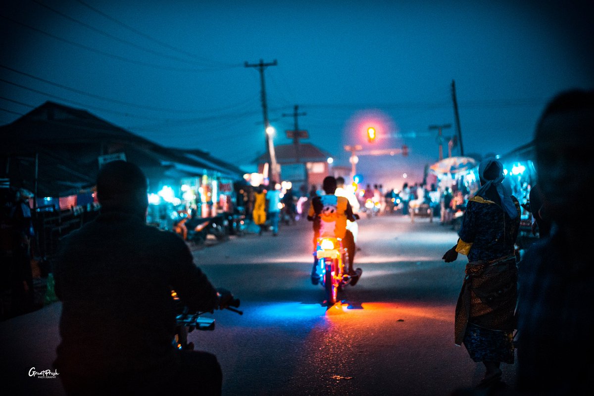 MrPOD_'s tweet photo. Some of evening shots I took in my Hometown Agbor, Delta state. It will cost you 0$ to like and rt please 🙏😢

#ObiKwaso  NNPP Smallie Wizkid iphone 13  #ASUU Snake Shola Mufasa https://t.co/mXUjI3hJQ4