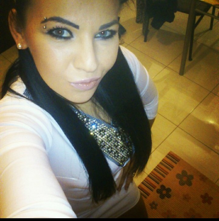 Rt yaparmısın askım 😘🥰
RT yapan mesaja gelsin