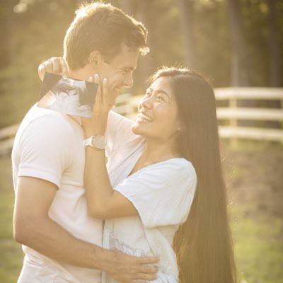 daeleetracy's tweet photo. #NewProfilePic
“Hold you close and keep the faith
Raise some kids with our last name”🎶 https://t.co/1JYVQrBzK0