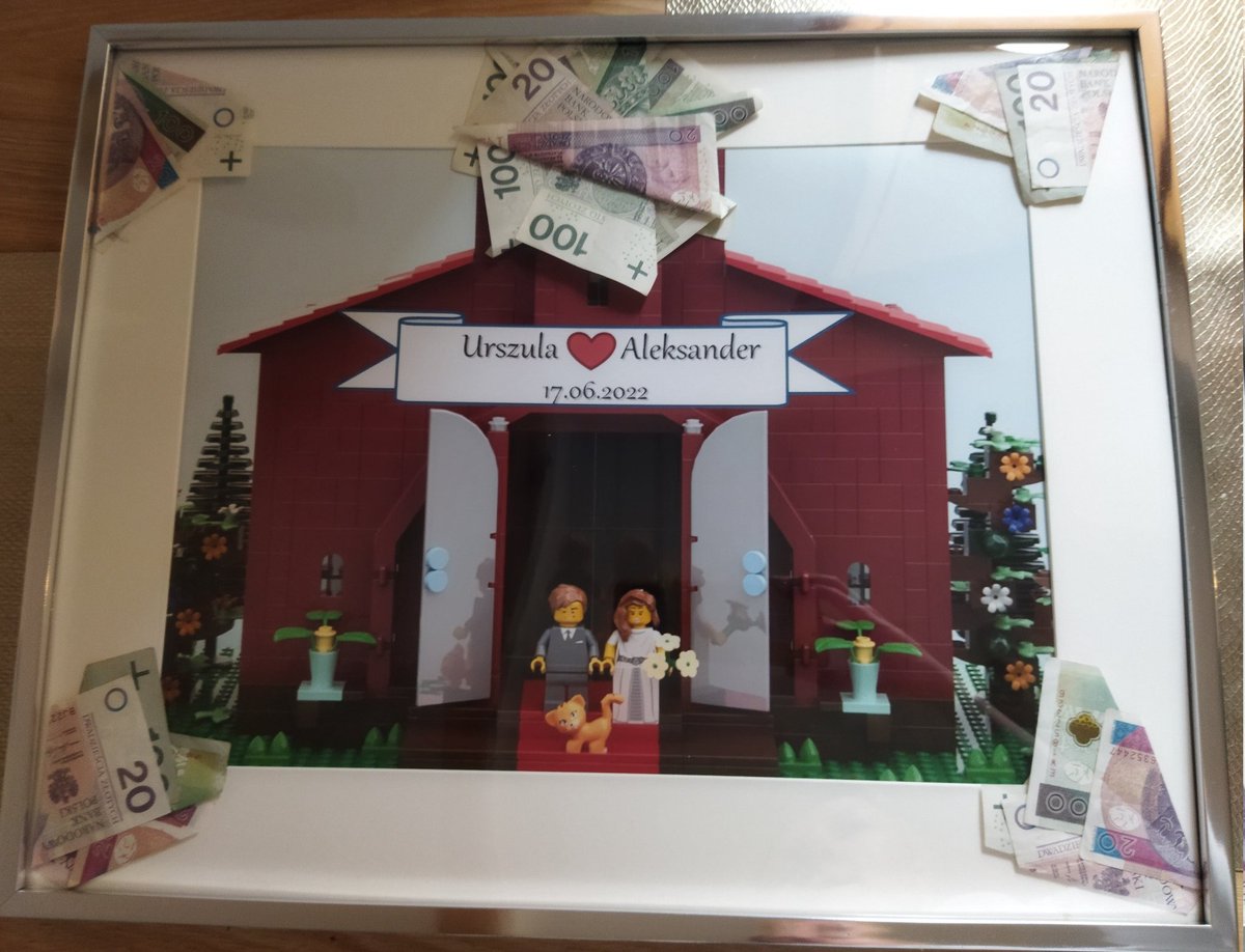 When your baby brother gets married, and built for him the perfect wedding gift 🎁 💒
#virtualbricks #LEGO #weddinggift