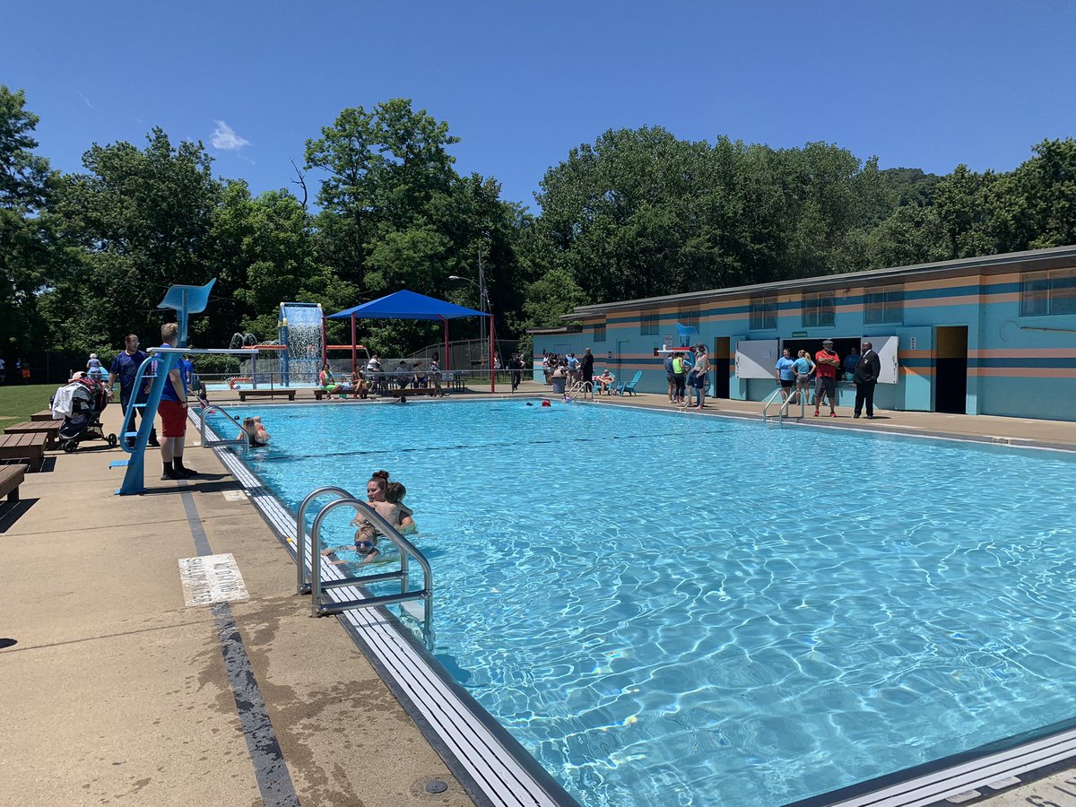 The community pool on Wheeling Island has been renamed to honor a long-time worker who impacted countless residents.☀️⛱

More tonight on 7News‼️
<a href="/WTRF7News/">WTRF 7News</a> #localnews