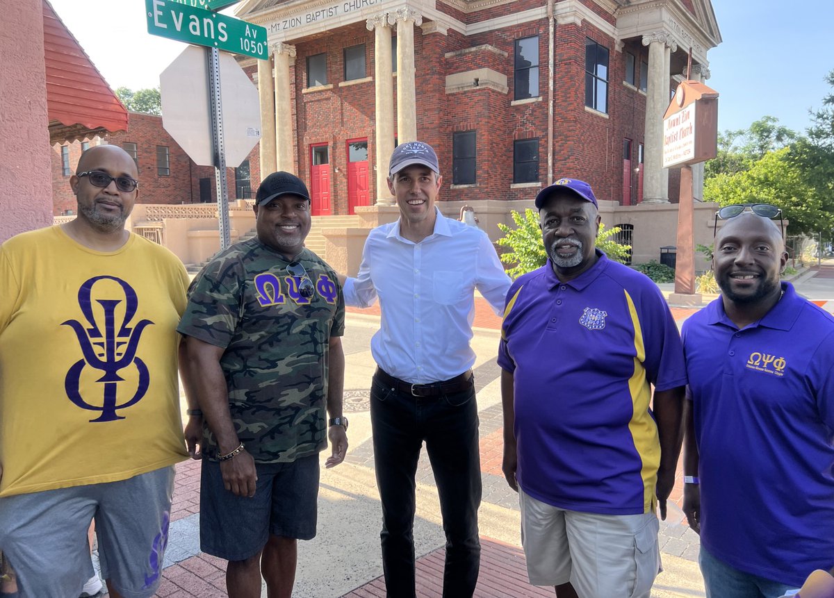 BetoORourke's tweet photo. We saw Ms. Opal Lee’s courage, tenacity and strength when she walked to DC, helping America begin to reckon with the legacy of slavery.

We saw it again today as she reminded us there’s still more to do. She inspires us to be persistent, to keep marching and to get the work done. https://t.co/SW9cA5mR1V