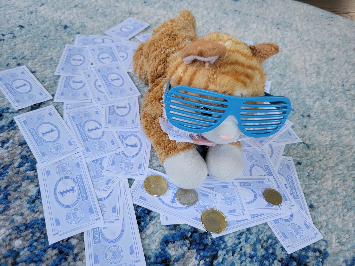Ash0r's tweet photo. I recreated money cat https://t.co/zvlVxuAga1