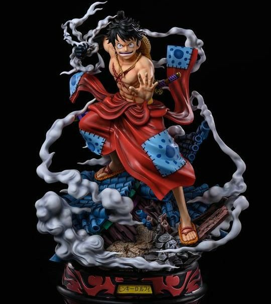 Coucou,j'organise un concour pour gagner la figurine de luffy (Yano Kuni) Pour participer il faut : 
- Liker ❤
- Retweeté 🔃
- Follow 
TAS 1 semaine ⏳
BONNE CHANCE!