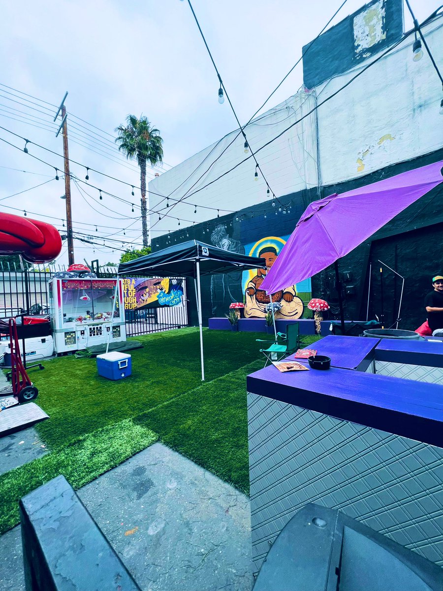 MARIOCRANGEL's tweet photo. Finally got this place right.
7667 Melrose Ave. https://t.co/XHTyMGYmlE