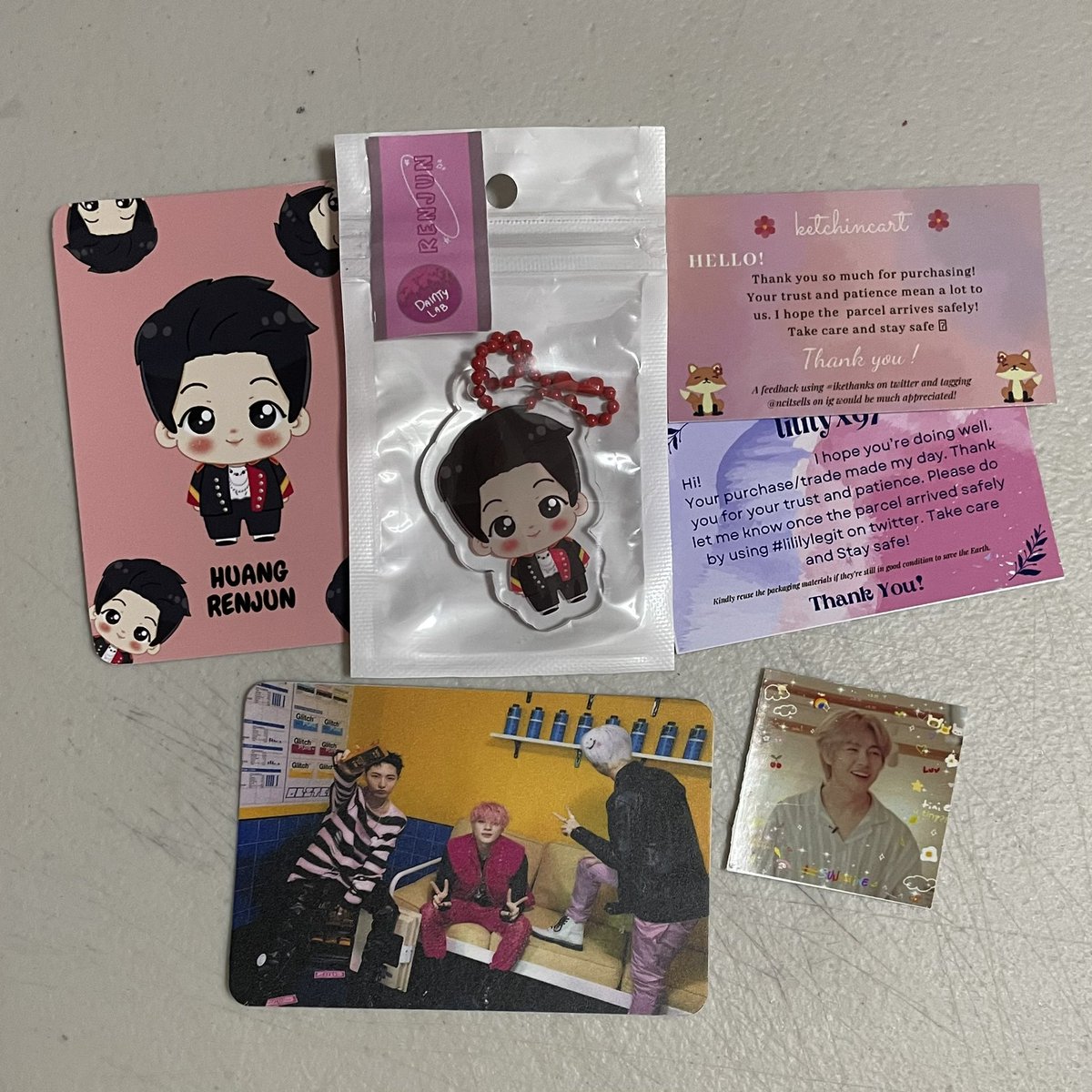 kimhuangcart's tweet photo. β₯β’ #kimhuangbuys βΏ
hiii @ketchincart !! renjun mfal acrylic keyring arrived safely po !! it's so cutee π₯Ήπ«Άπ» thank you so much po for this and for the secured packing !!
#ikethanks https://t.co/WdAYgG3JUH