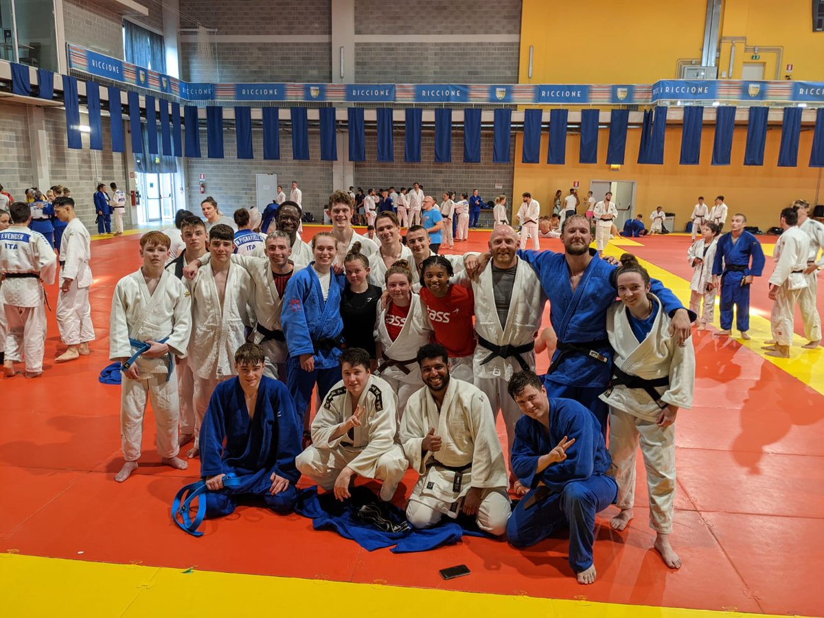 RKjudoclub's tweet photo. Day 1 was a hit at the Green camp 2022 #riccione Italy for @Ben_nathan449 and @judoka_kate โ
๐๐ช๐ฅ๐ฅฐ #judo #trainingcamp #rkjudoclub #rkraiders #essimouk #teamessimo #essimospain #southderbyshirejudoclub https://t.co/7KuYUn1HJc