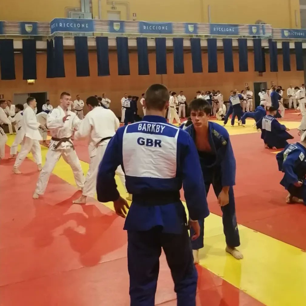 RKjudoclub's tweet photo. Day 2 complete โ
Green camp 2022. Great randori. ๐ช๐ช๐ฅ @Ben_nathan449 @judoka_kate
#judo #riccione #rkjudoclub #rkraiders #southderbyshirejudoclub #judolife #trainingcamp #essimouk #teamessimo #essimospain https://t.co/c6v43wKs88