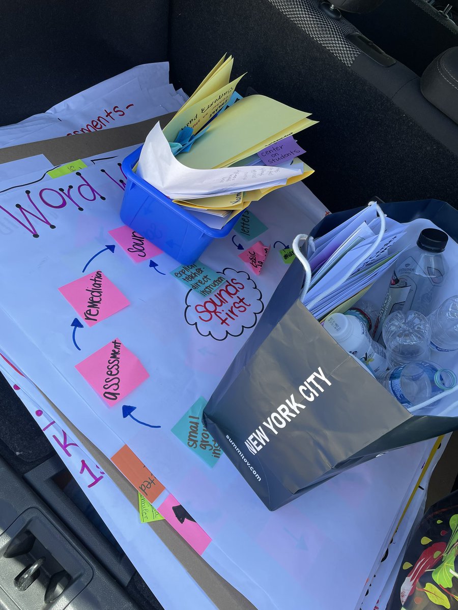 #ecoconscious <a href="/TNedu/">TN Dept of Education</a> #Reading360 facilitators recycle session materials!!! Name tags, chart paper, post its, water bottles, cans…all going to recycling this morning!  AND I replaced several paper activities with <a href="/nearpod/">Nearpod</a> <a href="/padlet/">Padlet</a> and Jamboard!