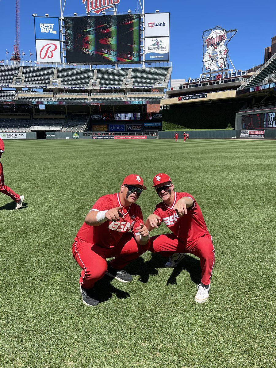 <a href="/SYakesh/">Steve Yakesh</a> <a href="/yakesh_brady/">Brady Yakesh</a> YAK