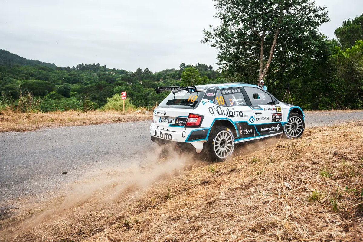 P12
Terminamos nuestro primer Rallye de Ourense.
Primera carrera con el Skoda y progresando se menos a más. Un fin de semana que no habría sido posible sin la ayuda de Álvaro Muñiz y su equipo.