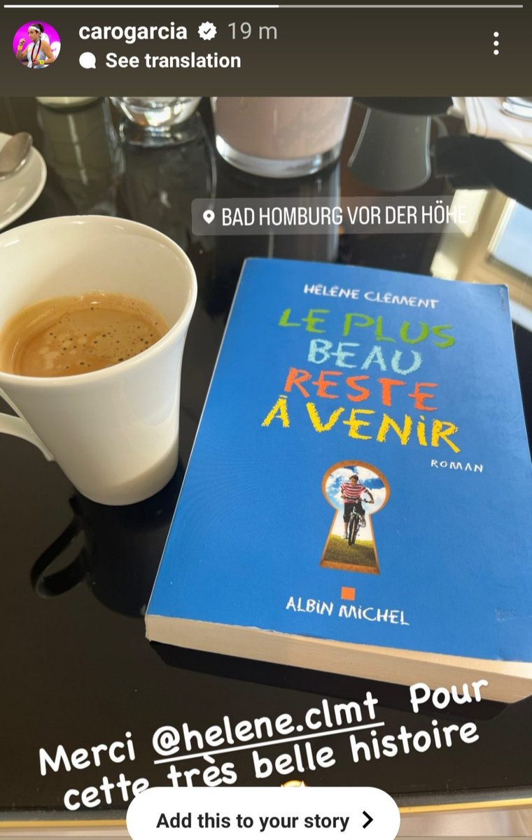 HeleneWithOneL's tweet image. Caro Garcia read my book and posted about it ❤🥺❤